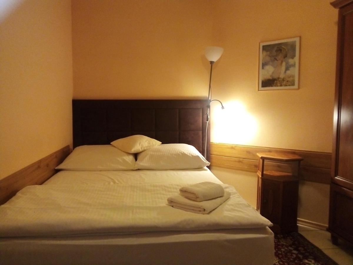 Villa Minerva Ζιελόνα Γκόρα Εξωτερικό φωτογραφία
